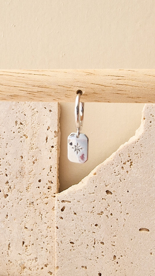 In the middle oorbel ZILVER