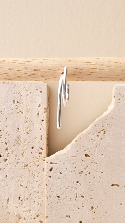 Up and down oorbel ZILVER