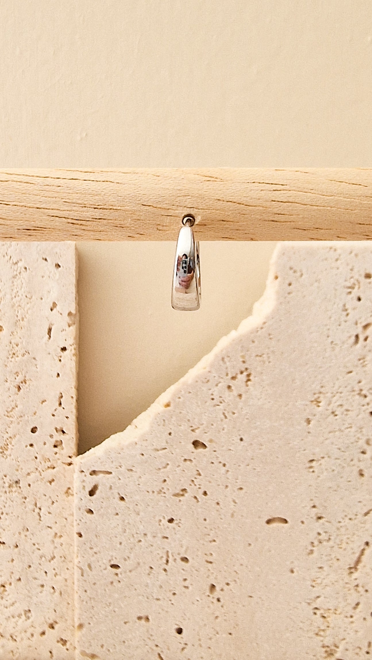 Though oorbel ZILVER