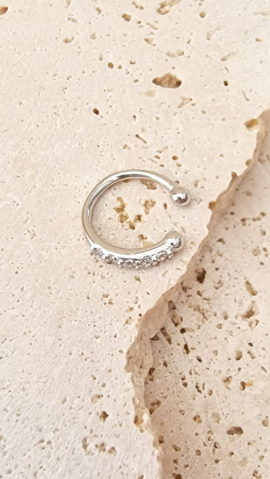 Single shiny earcuff Zilver