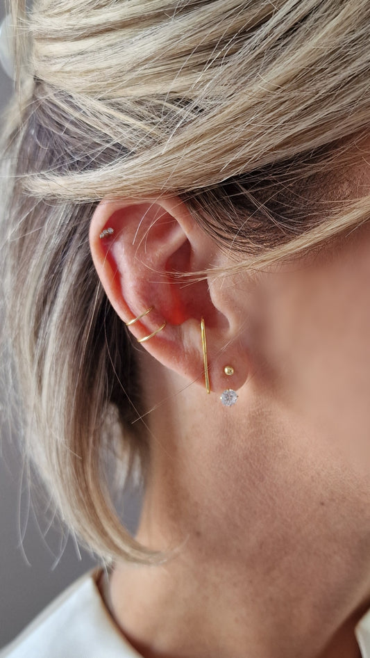 Double hug ear cuff