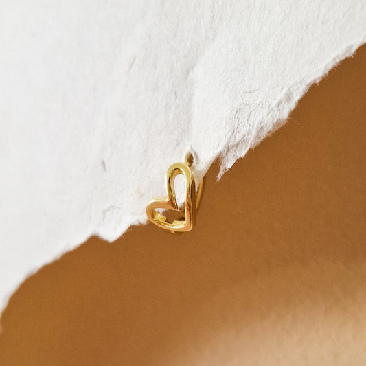 A deeper love oorbel