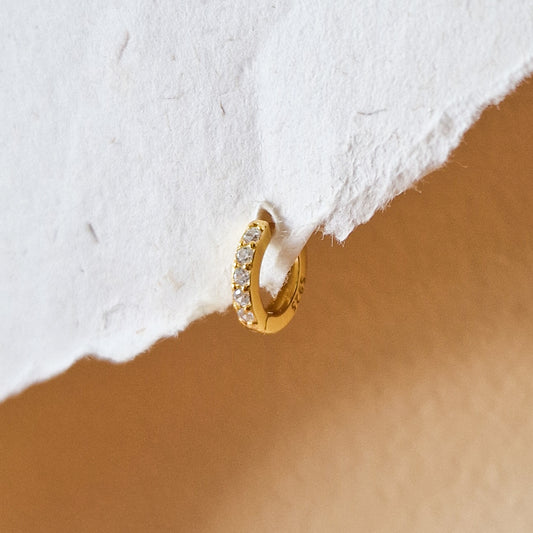 Basic shiny 6mm oorbel