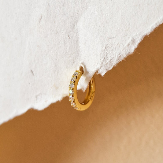 Basic shiny 7mm oorbel