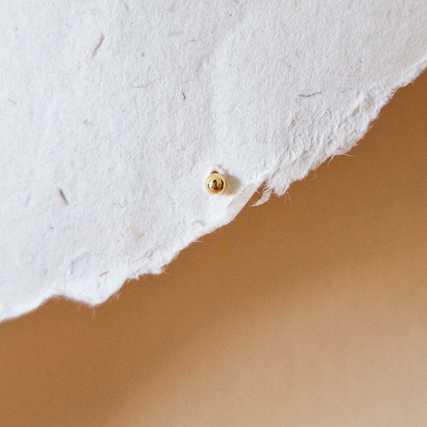 Knopje goud mini steker