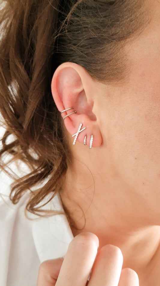 Not round shiny oorbel ZILVER