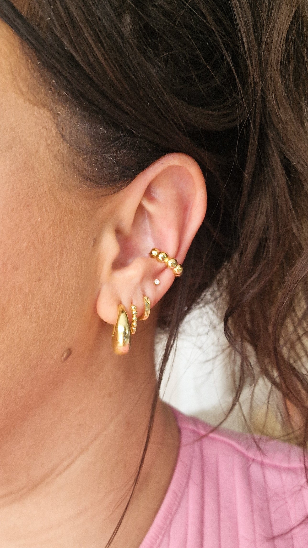 Bubbles earcuff