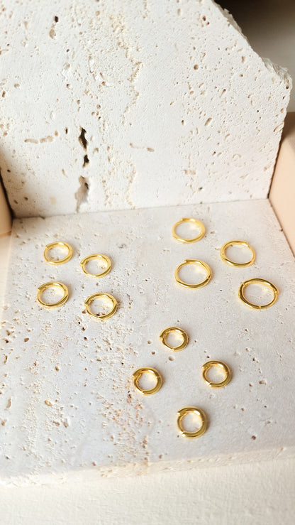 Basic goud extra smal oorbel 6mm