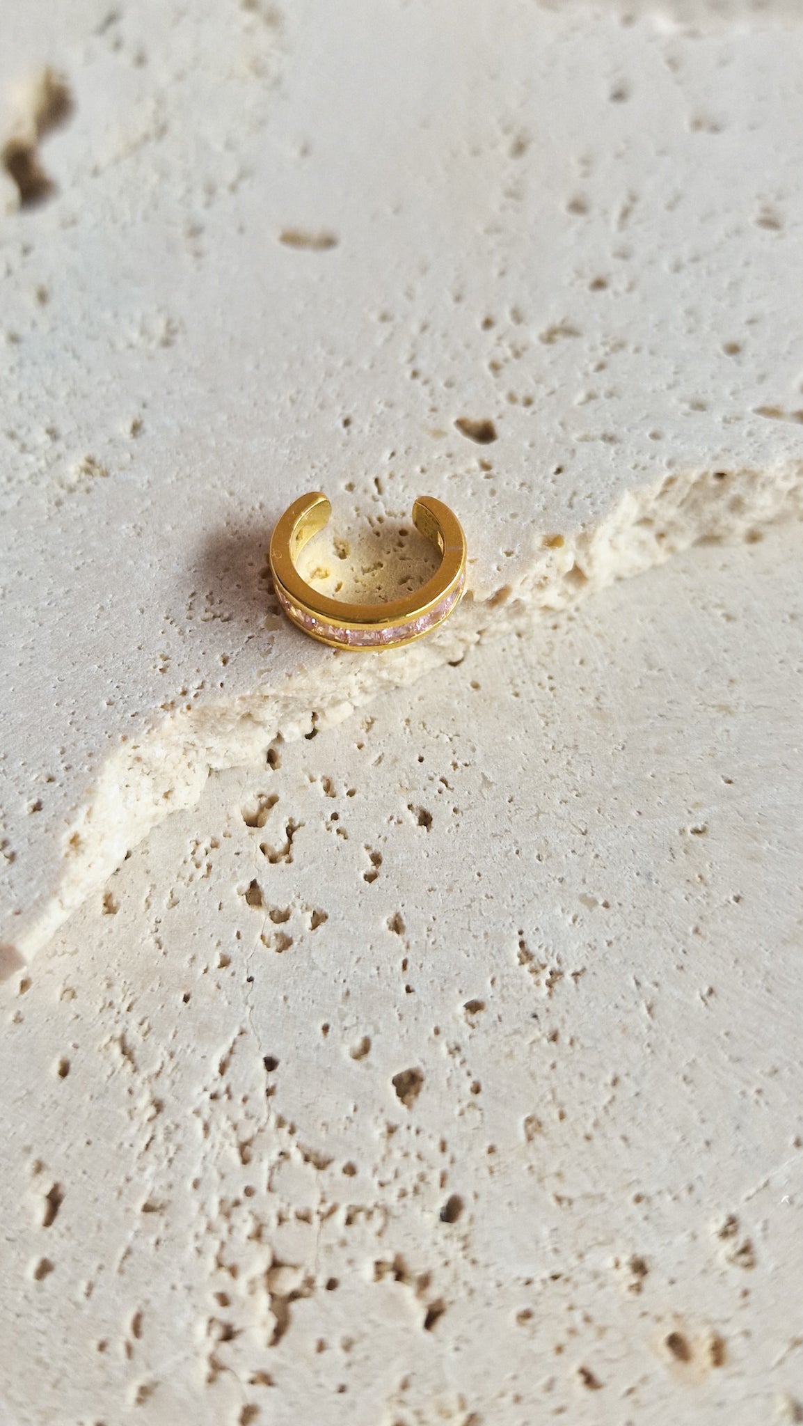 Pink earcuff