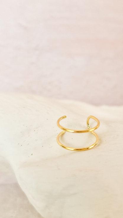 Double hug ear cuff