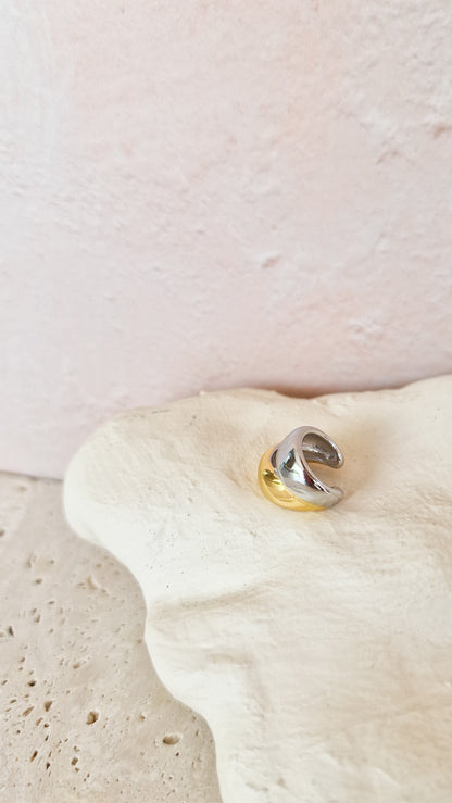 Double mixed ear cuff