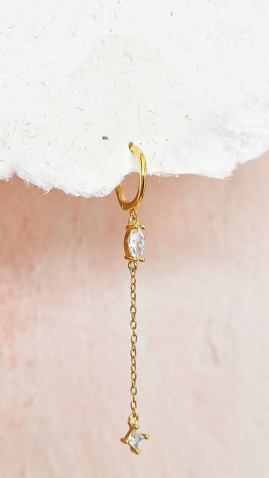 Hanging square oorbel