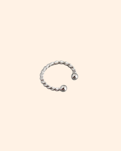Twisted earcuff Zilver