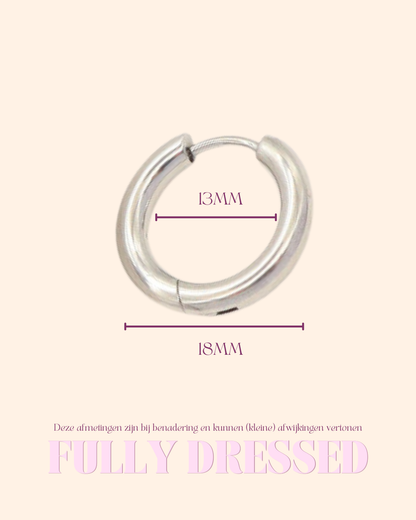 Basic rounded 13mm oorbel zilver